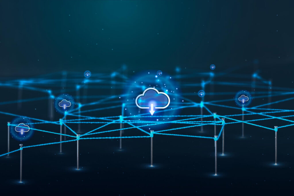 Cloud computing network with cloud icon, representing digital connectivity and data storage in the cloud, alongside a cloud migration solution.